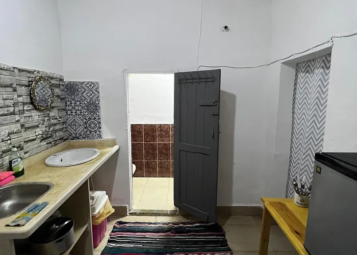House 2 *