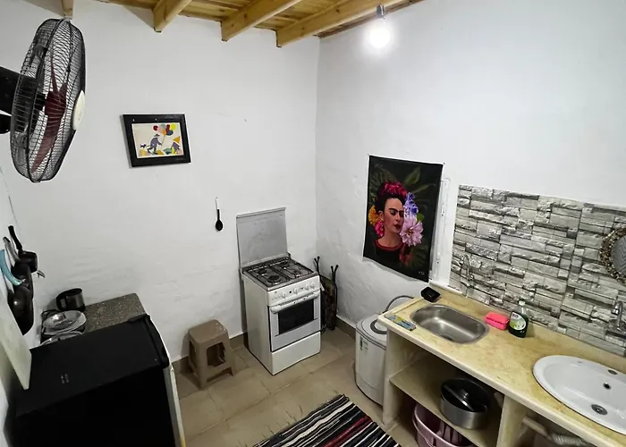House 2 Apartment